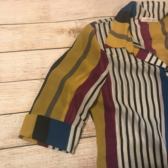 Sheer Colorful Blouse - Picture 3 of 4